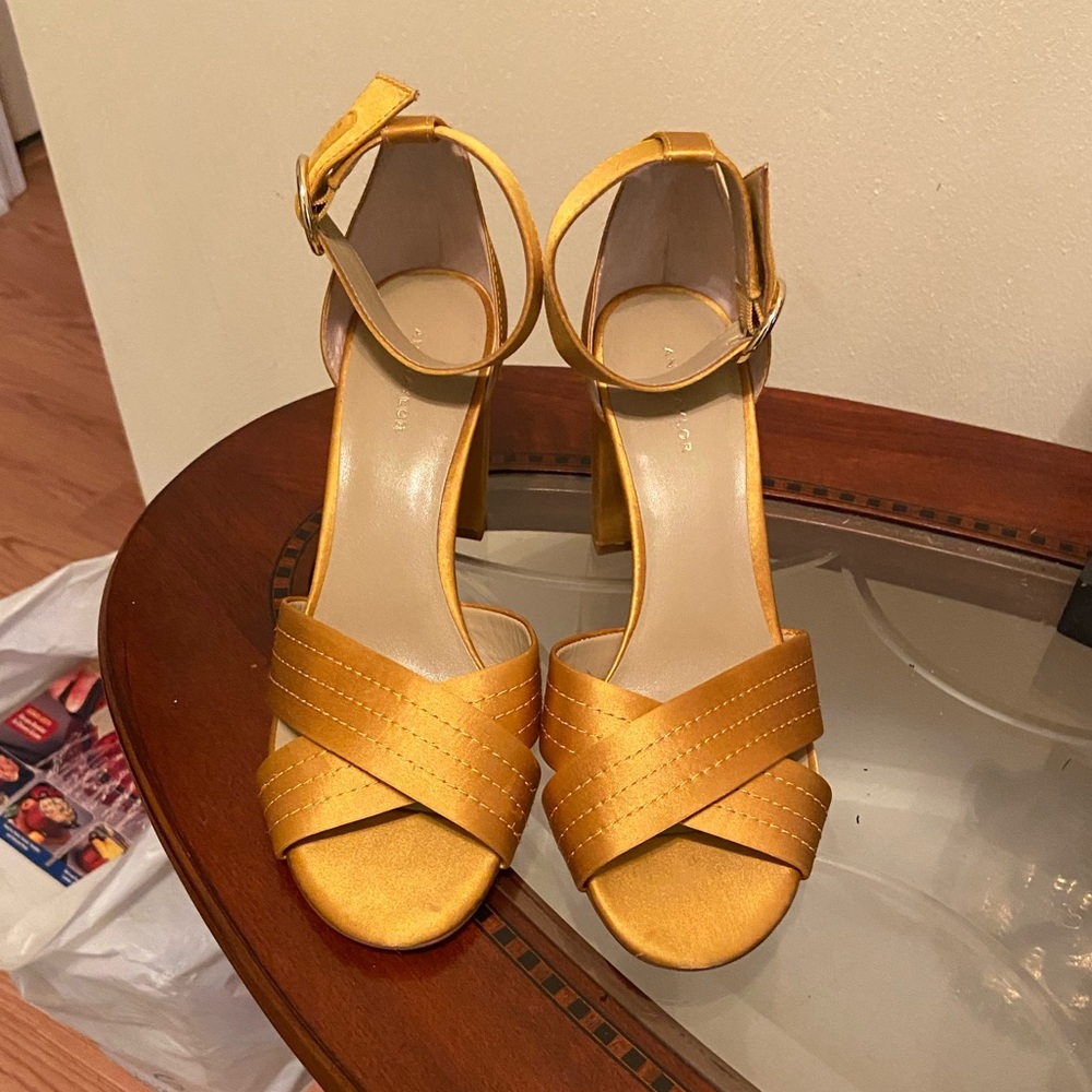 Ann Taylor satin gold heels